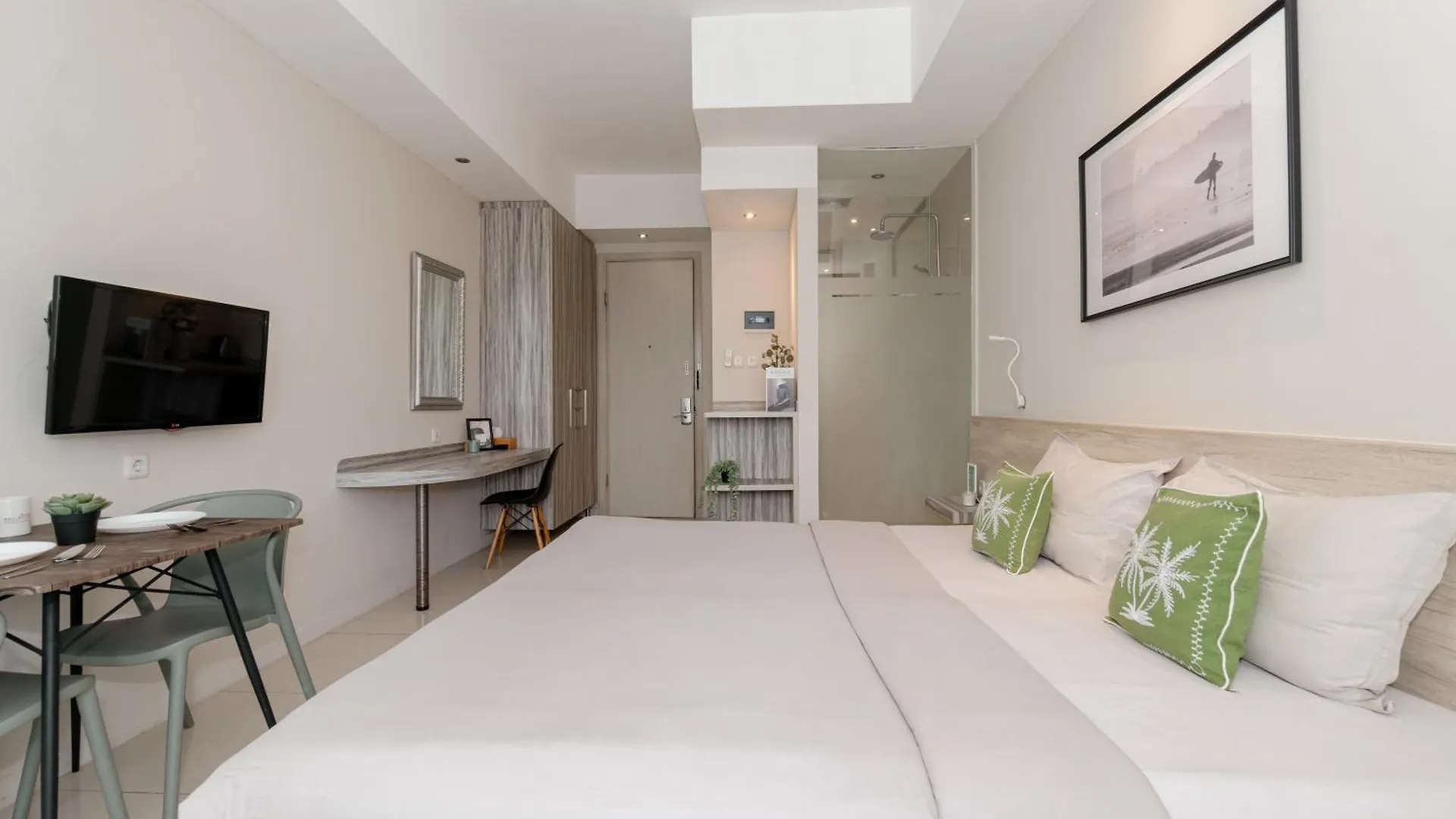 Bali Bustle Kuta Coliving & Coworking Space Legian