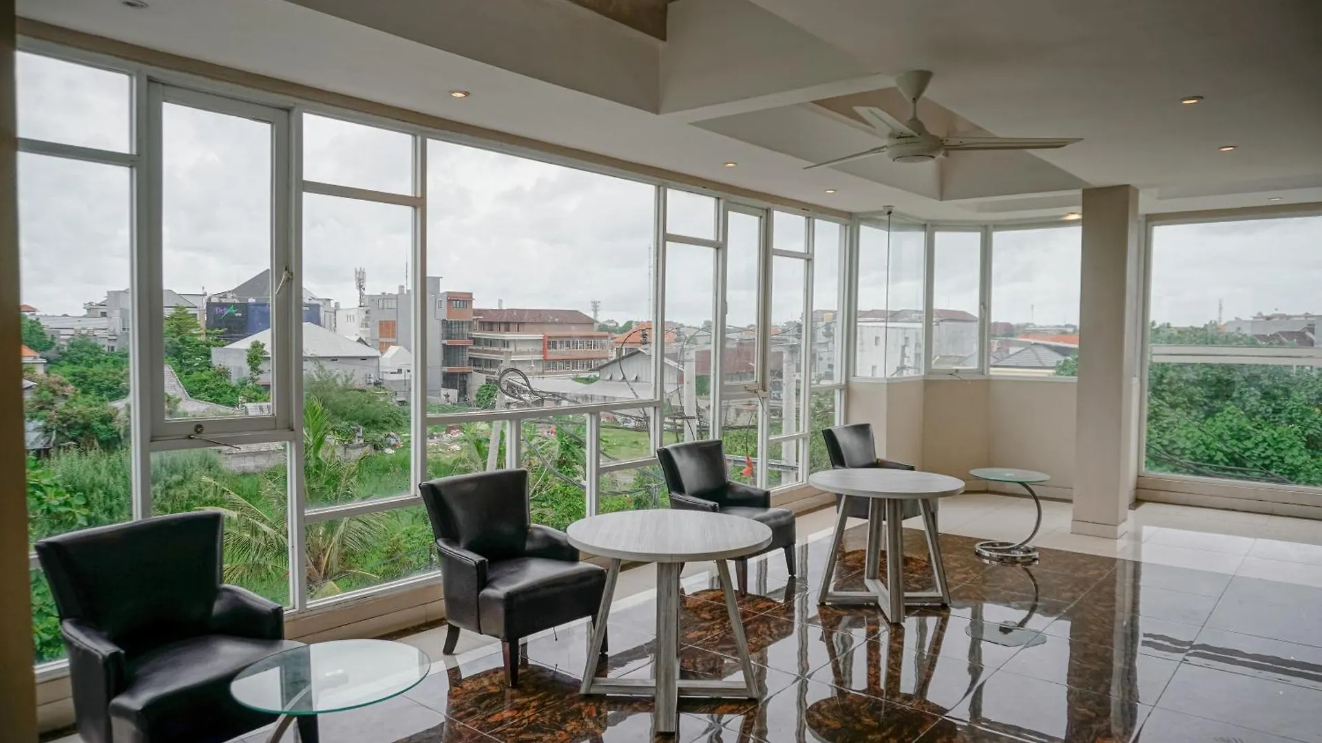 Bali Bustle Kuta Coliving & Coworking Space Legian